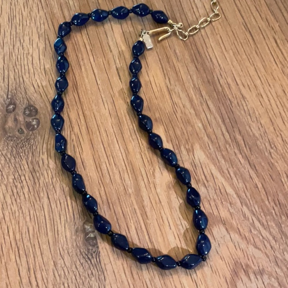 Essex Canada Vintage Navy Bead Necklace 
With Gold Clasp Accent